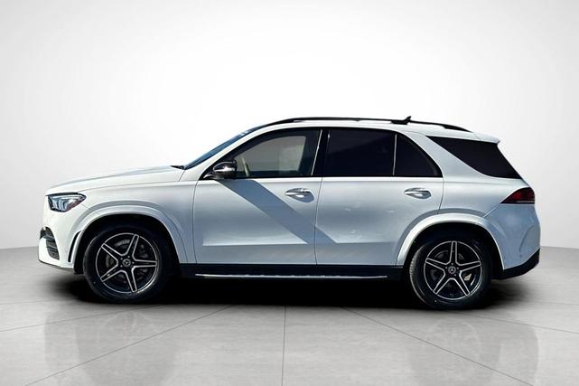 Photo of 2022 Polar White Mercedes-Benz GLE 350