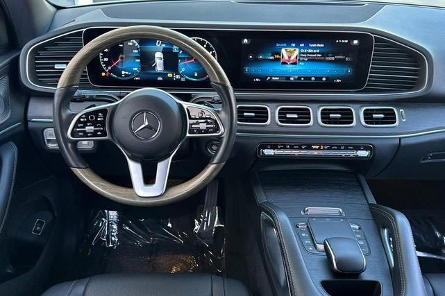 Photo of 2022 Polar White Mercedes-Benz GLE 350
