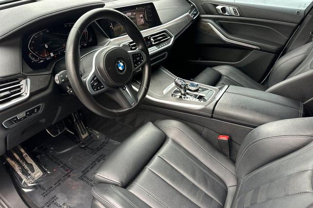 Photo of 2022 Alpine White BMW X5