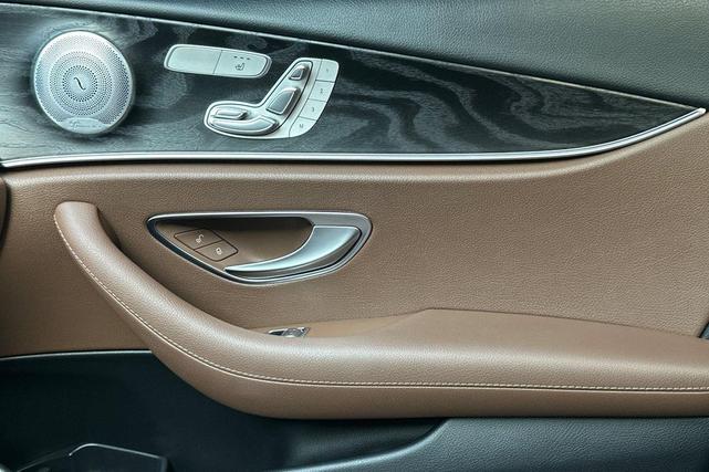 Photo of 2020 Black Mercedes-Benz E-Class