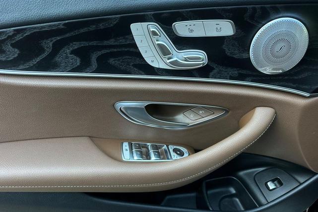 Photo of 2020 Black Mercedes-Benz E-Class