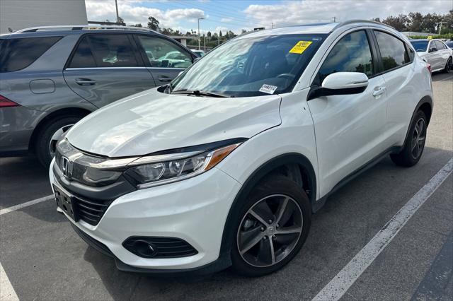 Photo of 2021 Platinum White Pearl Honda HR-V
