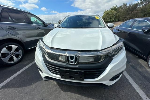 Photo of 2021 Platinum White Pearl Honda HR-V
