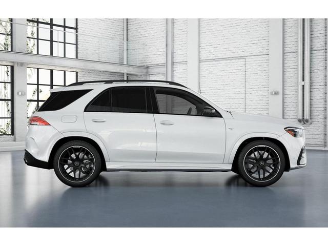 Photo of 2025 MANUFAKTUR Moonlight White Metallic Mercedes-Benz AMG GLE 53