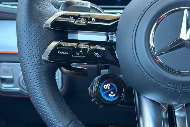 Photo of 2026 Polar White Mercedes-Benz AMG GLE 63