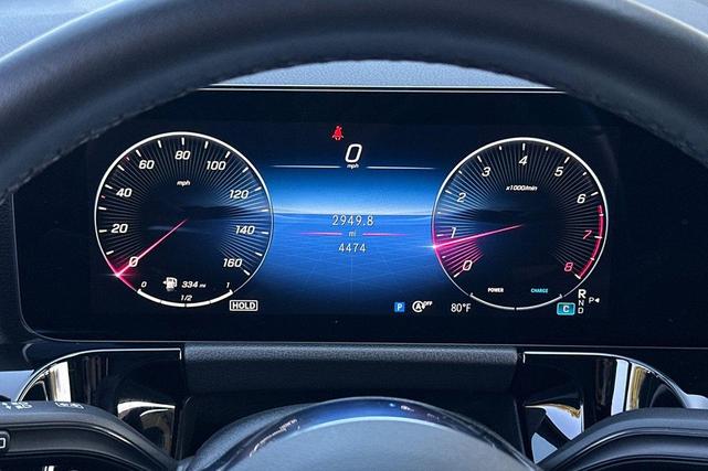 Photo of 2025 Polar White Mercedes-Benz GLA 250