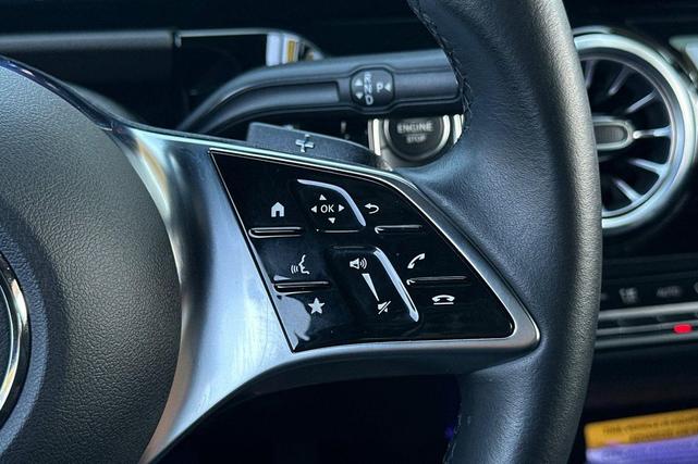 Photo of 2025 Polar White Mercedes-Benz GLA 250