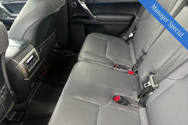 Photo of 2022 Black Lexus GX 460