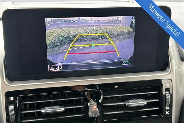 Photo of 2022 Black Lexus GX 460