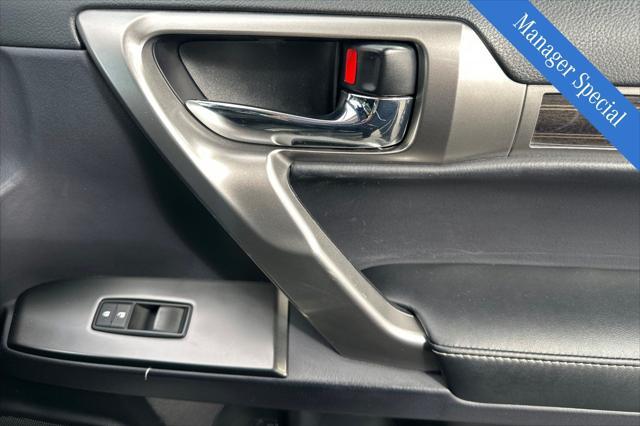 Photo of 2022 Black Lexus GX 460