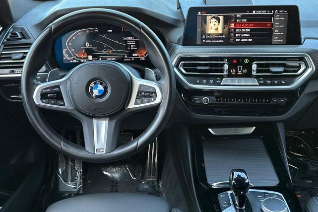 Photo of 2023 Black Sapphire Metallic BMW X3