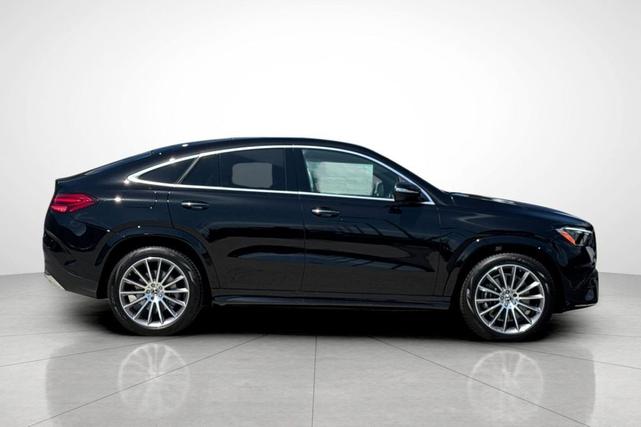 Photo of 2026 Obsidian Black Metallic Mercedes-Benz GLE 450