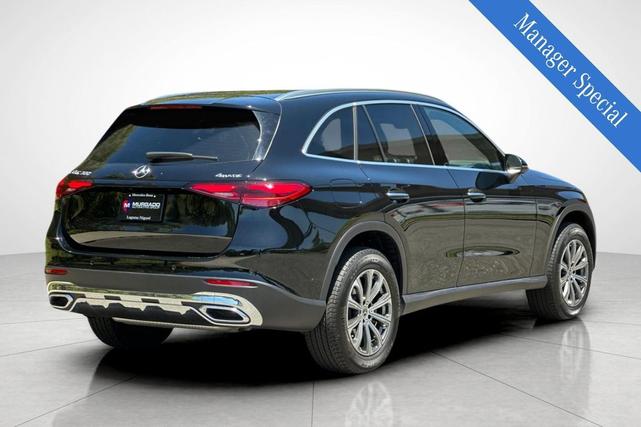 Photo of 2025 Black Mercedes-Benz GLC 300