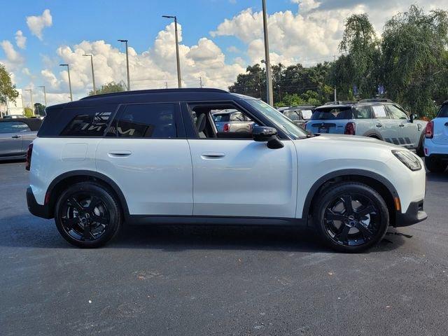 Photo of 2026 Nanuq White Metallic MINI Countryman