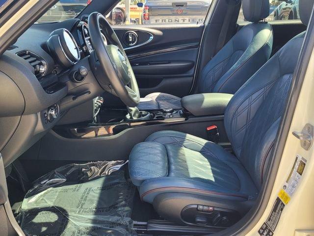 Photo of 2017 Pepper White MINI Clubman