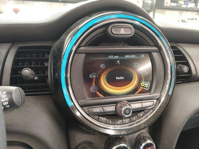 Photo of 2018 Aqua MINI Convertible