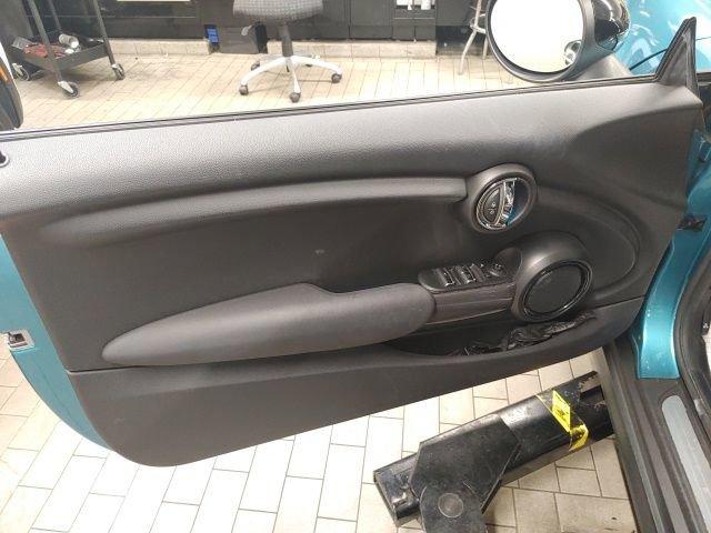 Photo of 2018 Aqua MINI Convertible
