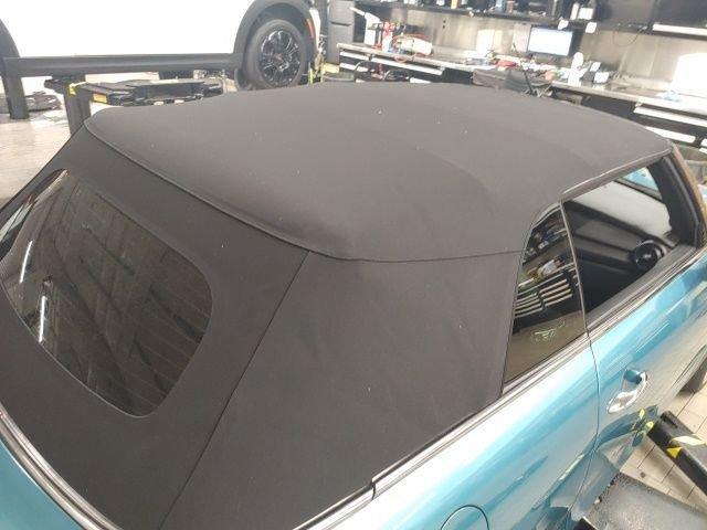 Photo of 2018 Aqua MINI Convertible