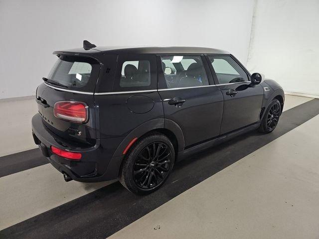 Photo of 2023 Black Metallic MINI Clubman