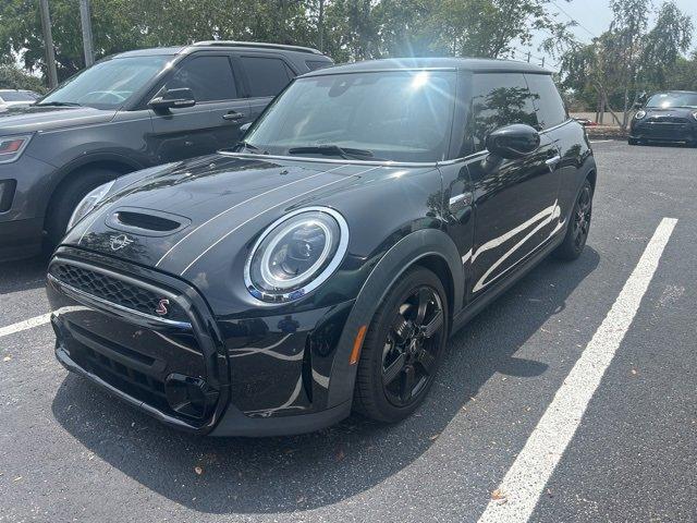 2023 MINI Hardtop