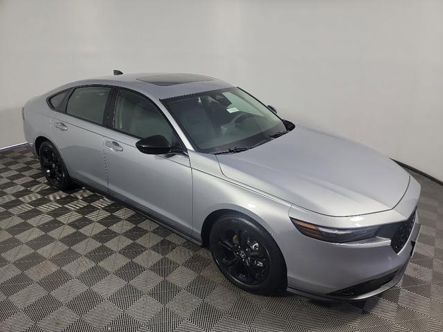 Photo of 2025 Solar Silver Metallic Honda Accord