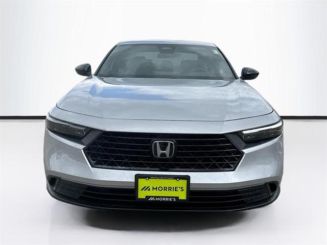 Photo of 2025 Solar Silver Metallic Honda Accord Hybrid