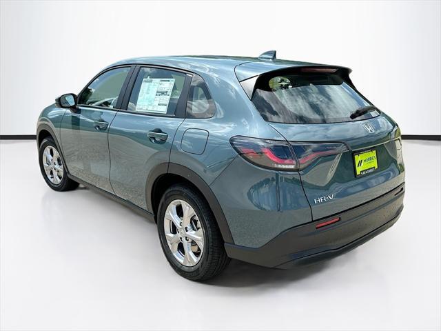 Photo of 2025 Nordic Forest Pearl Honda HR-V
