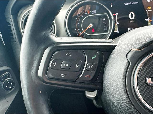 Photo of 2021 Black Clearcoat Jeep Gladiator