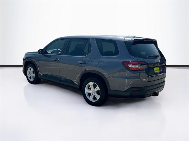Photo of 2023 Modern Steel Metallic Honda Pilot