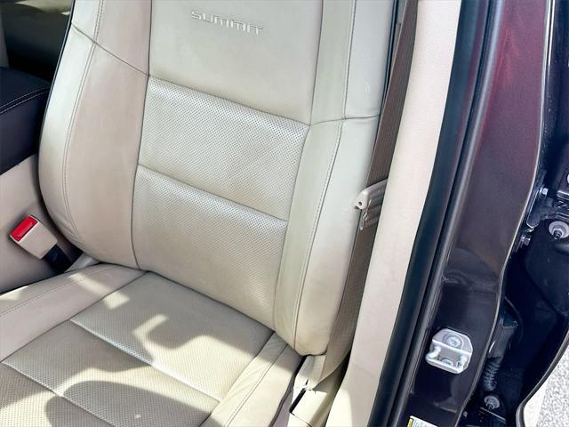 Photo of 2021 Granite Crystal Metallic Clearcoat Jeep Grand Cherokee