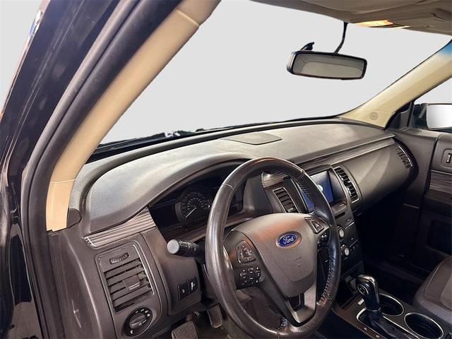 Photo of 2019 Agate Black Ford Flex