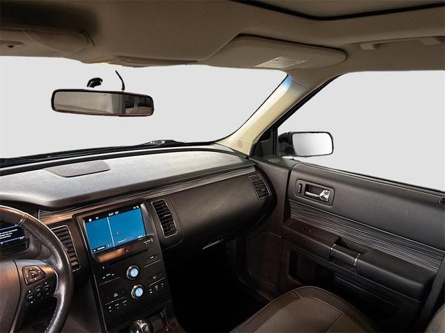 Photo of 2019 Agate Black Ford Flex