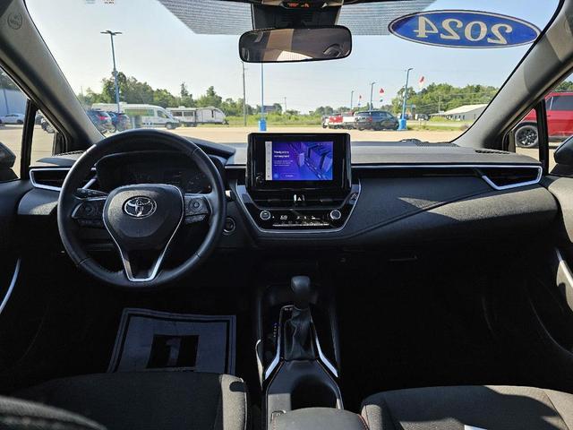 Photo of 2024 Midnight Black Metallic Toyota Corolla