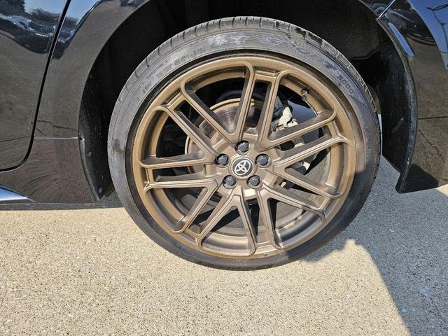 Photo of 2024 Midnight Black Metallic Toyota Corolla