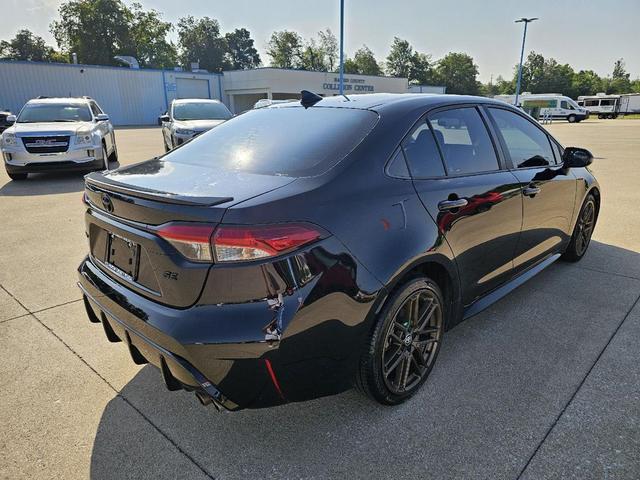 Photo of 2024 Midnight Black Metallic Toyota Corolla
