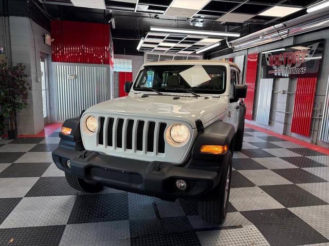 Photo of 2021 Bright White Clearcoat Jeep Wrangler Unlimited