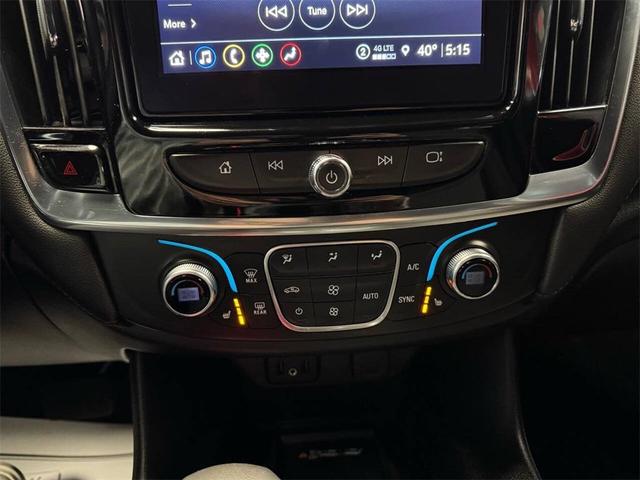 Photo of 2022 Northsky Blue Metallic Chevrolet Traverse