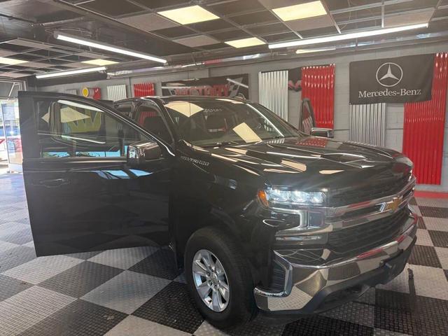 Photo of 2021 Black Chevrolet Silverado 1500