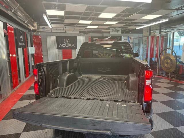 Photo of 2021 Black Chevrolet Silverado 1500