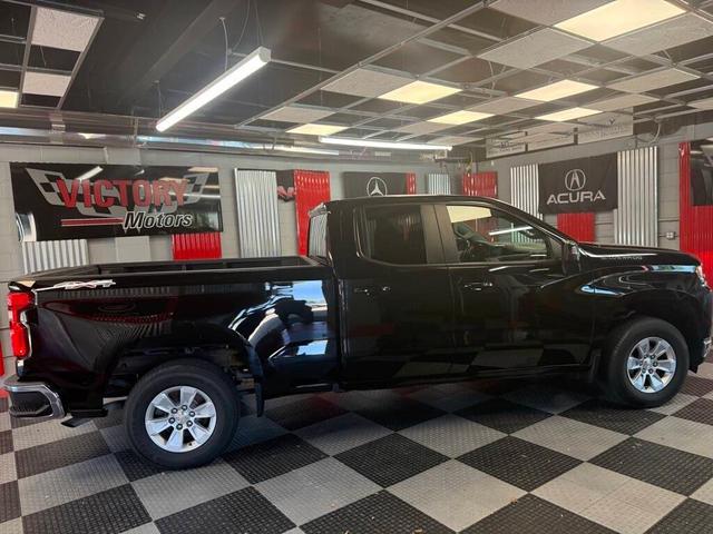 Photo of 2021 Black Chevrolet Silverado 1500