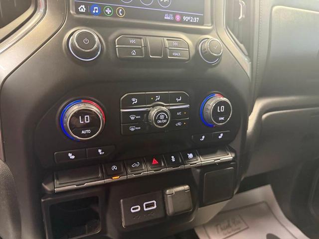 Photo of 2021 Black Chevrolet Silverado 1500
