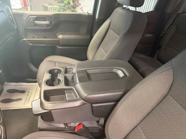 Photo of 2021 Black Chevrolet Silverado 1500
