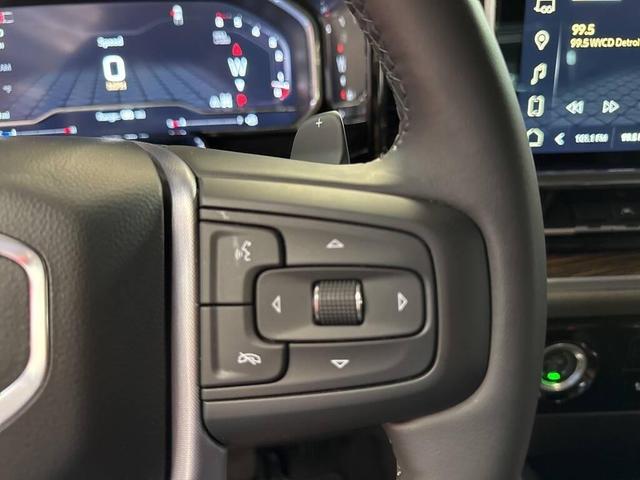 Photo of 2024 Summit White GMC Sierra 1500