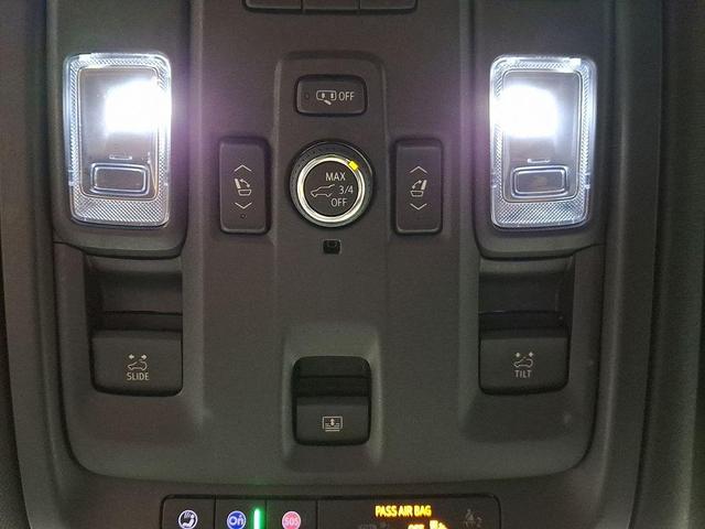 Photo of 2022 Galactic Gray Metallic Cadillac Escalade