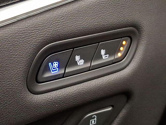 Photo of 2022 Galactic Gray Metallic Cadillac Escalade