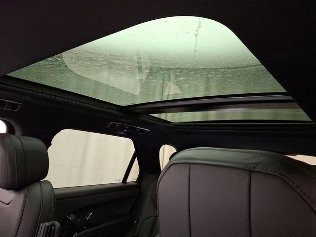 Photo of 2025 Santorini Black Land Rover Range Rover Sport