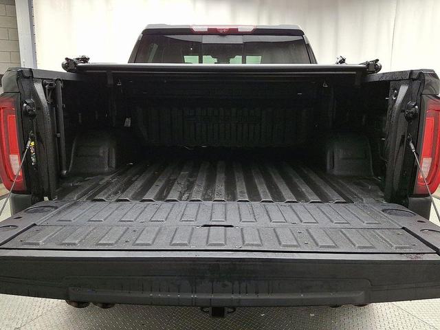 Photo of 2023 Onyx Black GMC Sierra 1500