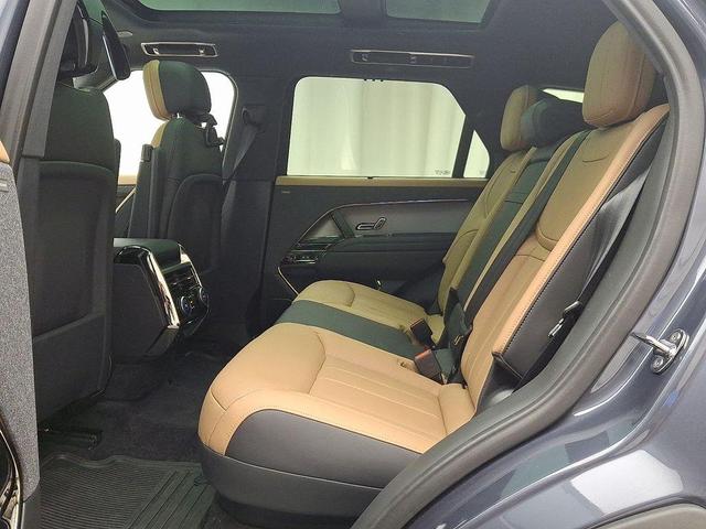 Photo of 2025 Varesine Blue Land Rover Range Rover Sport