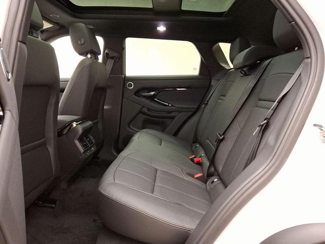Photo of 2026 Fuji White Land Rover Range Rover Evoque