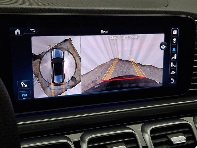 Photo of 2024 Black Mercedes-Benz GLS 450